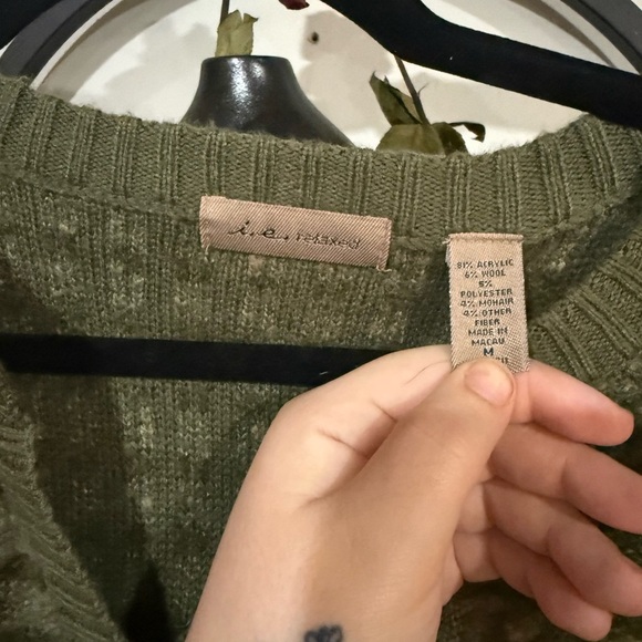 i.e relaxed wool cardigan tie in front - Picture 4 of 9